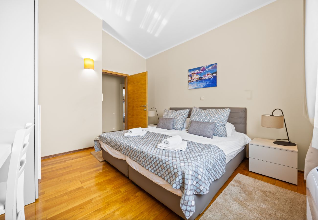Villa in Porec - Villa Andrea for 17 people with private heated pool & pet friendly near Poreč
