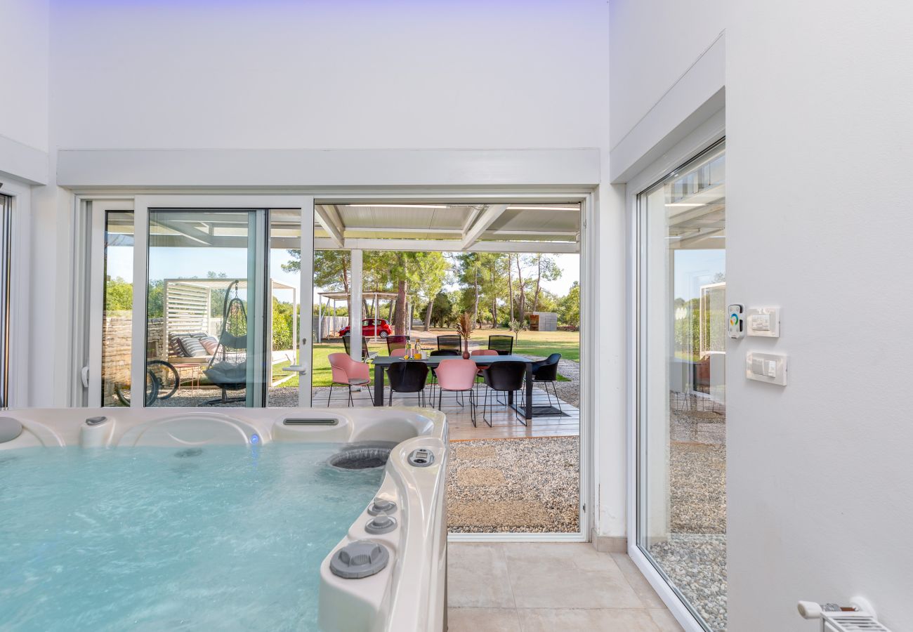 Villa in Peroj - Villa Shimunelka for 6 people near Fažana only 250 meters from the beach
