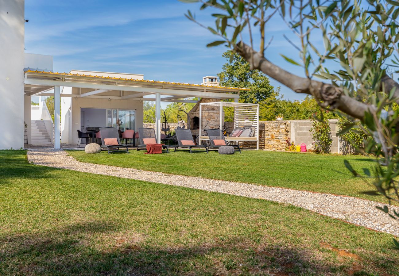 Villa in Peroj - Villa Shimunelka for 6 people near Fažana only 250 meters from the beach