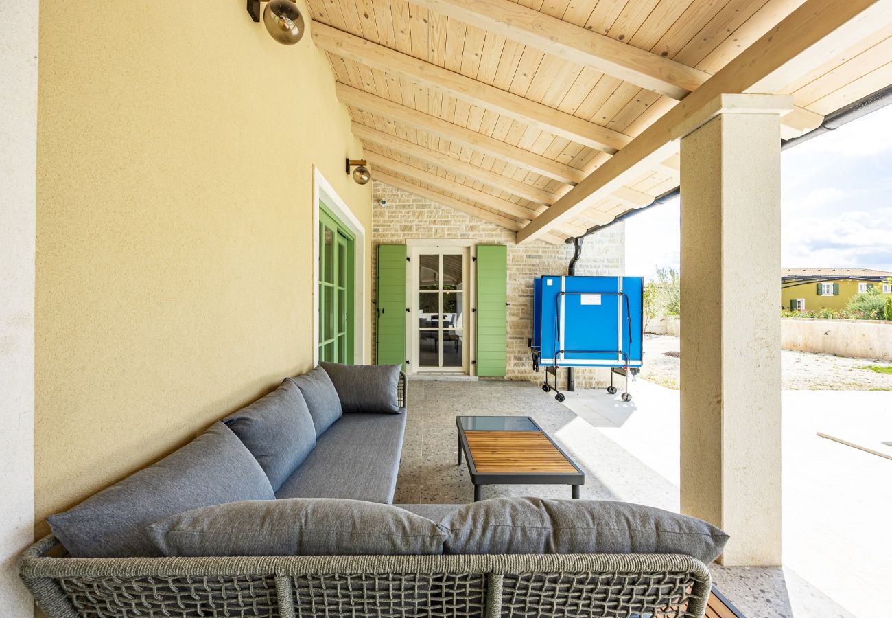 Villa in Šivati - Villa LunIstria in Central Istria for 10 people with private pool & kids playground