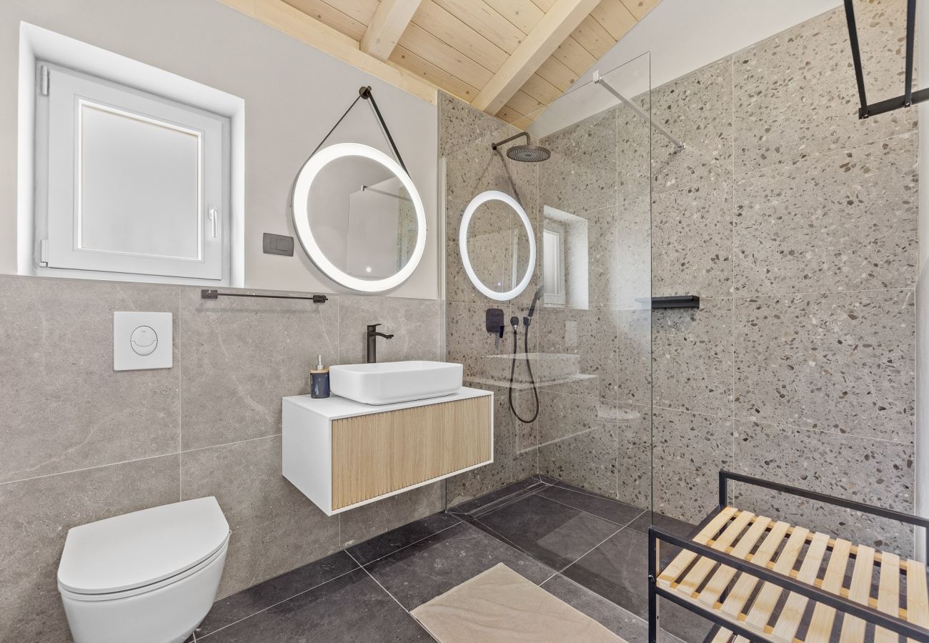 Villa in Šivati - Villa LunIstria in Central Istria for 10 people with private pool & kids playground