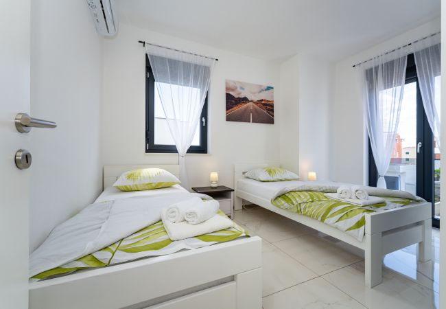 Villa in Vodice - Villa Essenza Vita in Vodice near Beach with private pool & pet friendly Villa in Vodice - Villa Essenza Vita in Vodice near Beach with private pool & pet friendly