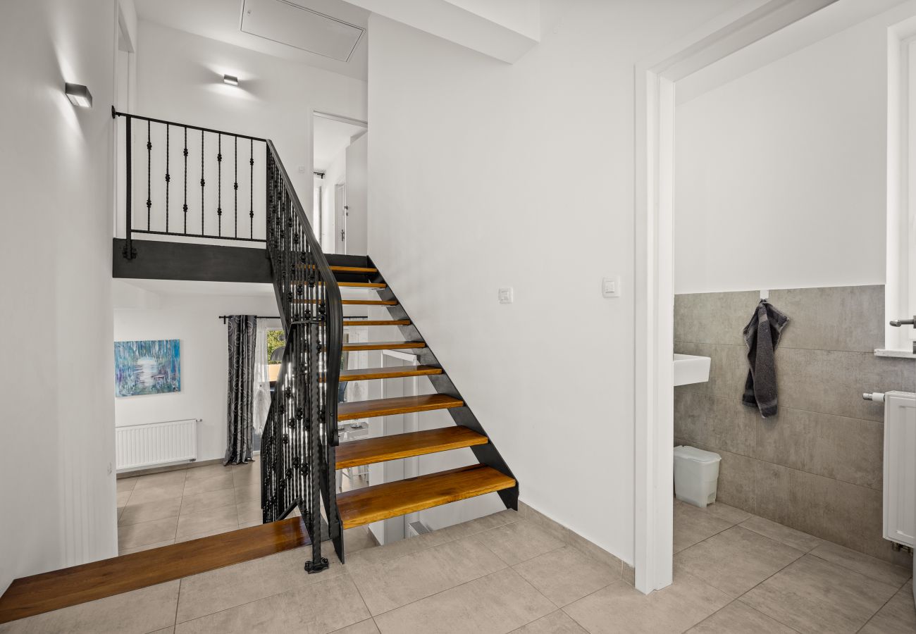 Villa in Rakalj - Villa Noela in Rakalj for 6 persons with large garden, kids playground - only 2,5 km from beach