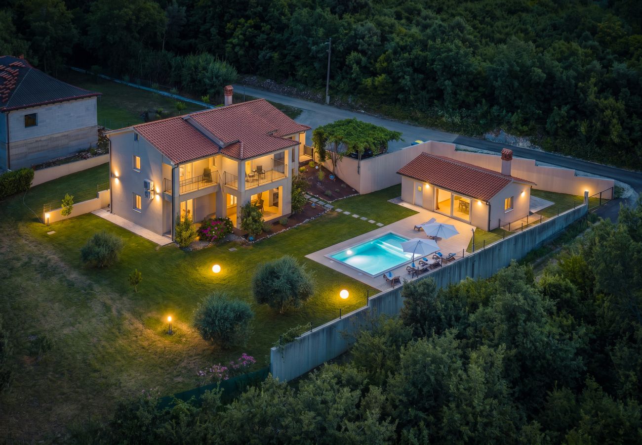 Villa in Rakalj - Villa Noela in Rakalj for 6 persons with large garden, kids playground - only 2,5 km from beach
