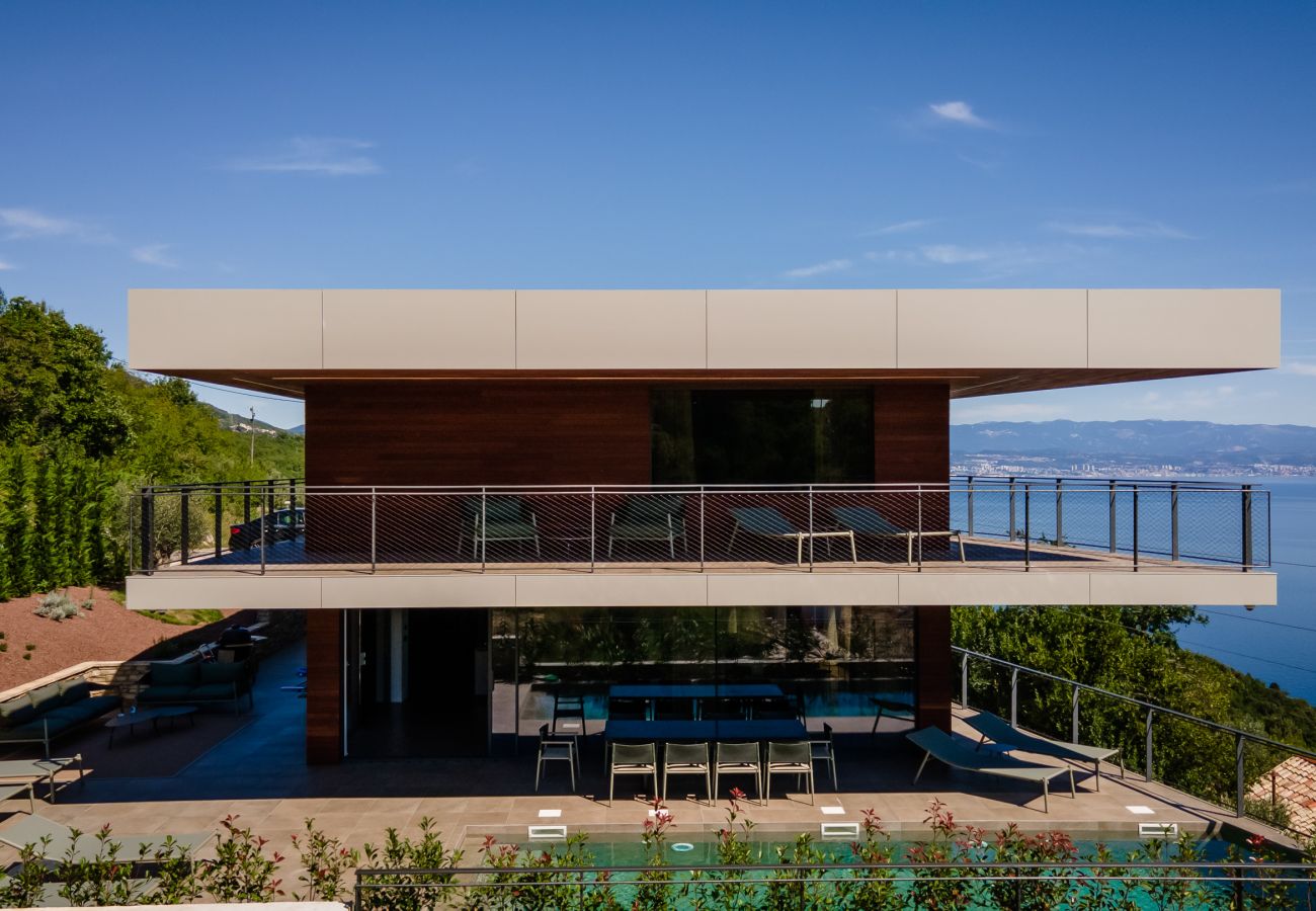 Villa in Mošcenice - Luxury Villa Vista Hills for 14 persons near Opatija with heated pool, sea view & wellness 