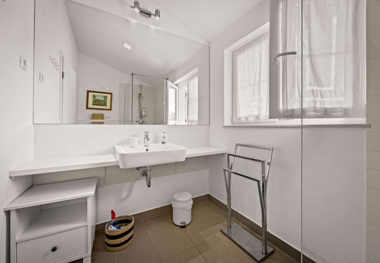 Villa in Modrušani - Villa Tre Colonne for 10 persons in Central Istria with 60 m2 private pool, mini golf & sauna 