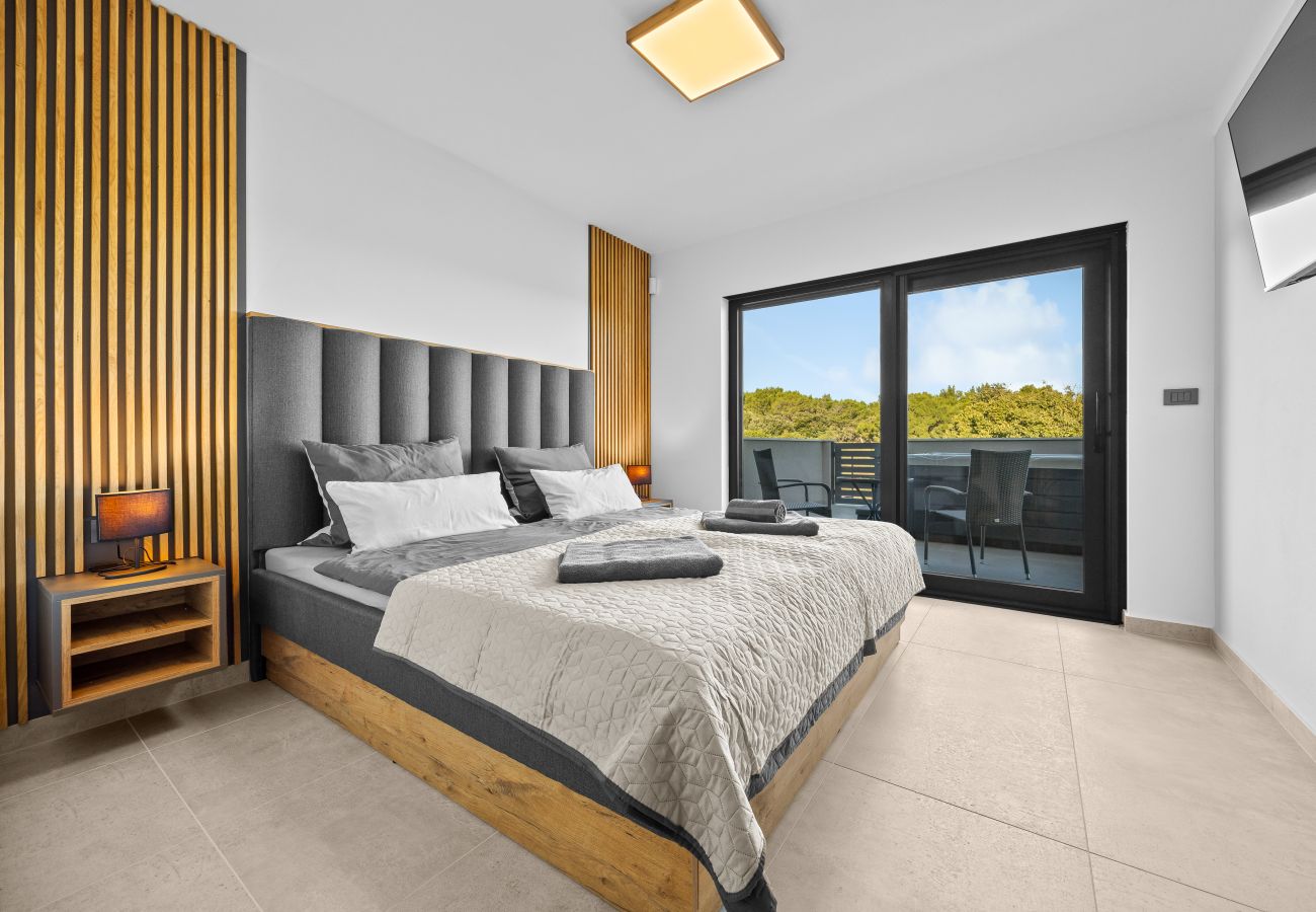 Villa in Ližnjan - Villa Malena near Medulin for 8 persons with 51 m2 heated pool, wellness & beautiful sea view