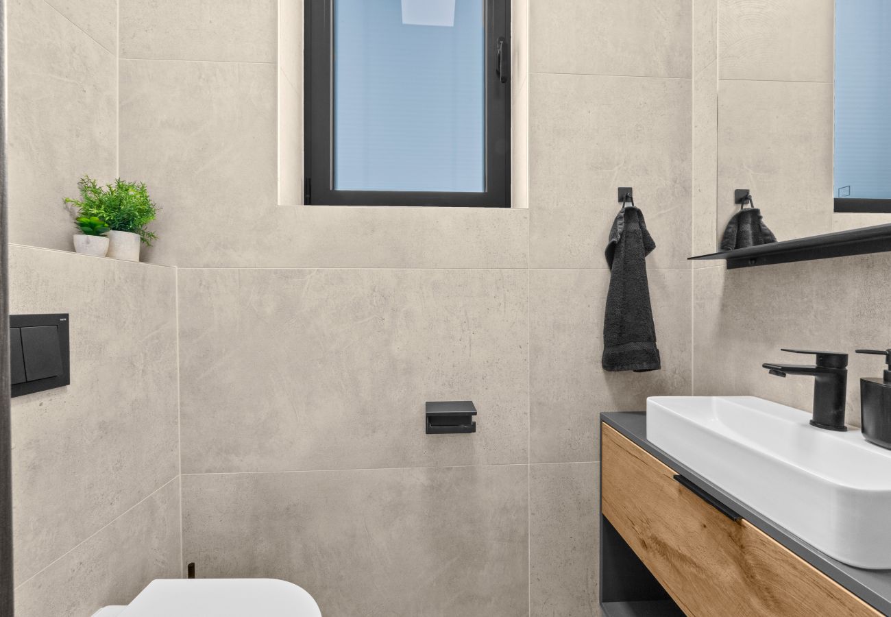 Villa in Ližnjan - Villa Malena near Medulin for 8 persons with 51 m2 heated pool, wellness & beautiful sea view