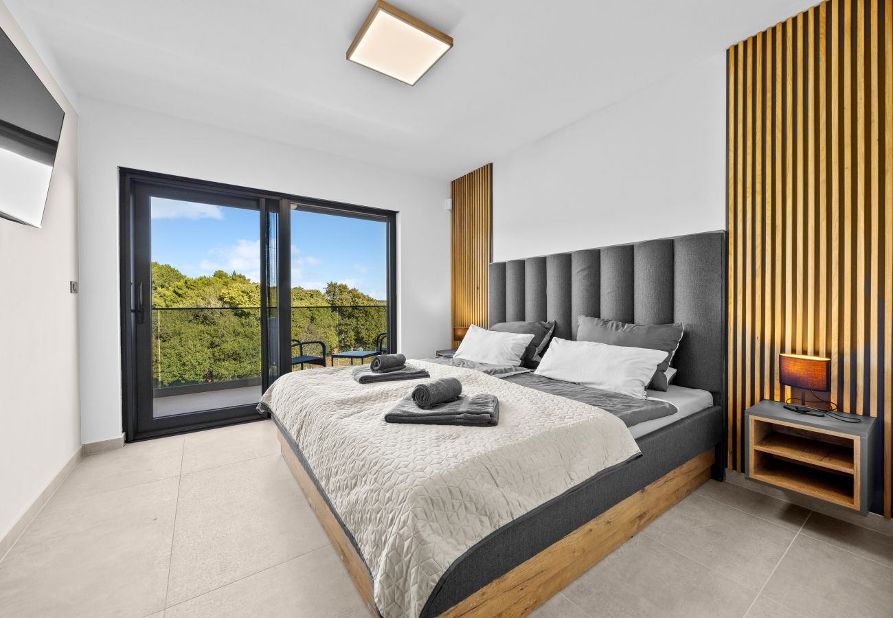 Villa in Ližnjan - Villa Malena near Medulin for 8 persons with 51 m2 heated pool, wellness & beautiful sea view