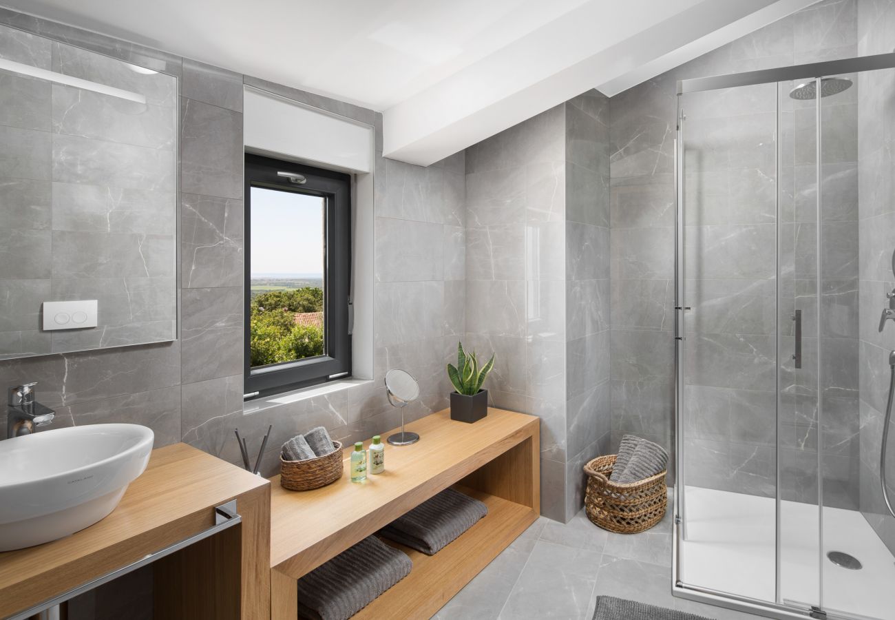 Villa in Brnobici - Villa Mariva for 8 persons near Poreč with 44 m2 heated pool, sea view, fitness & kids playground