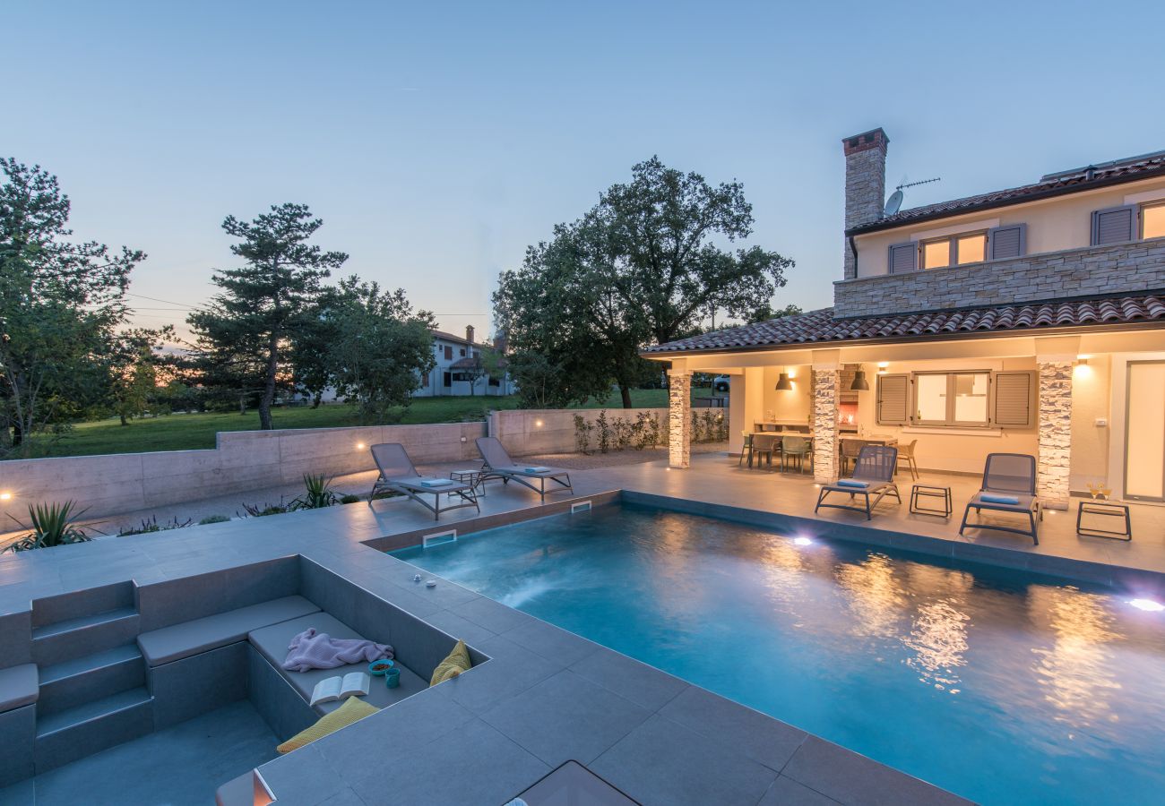 Villa in Mali Golji - Villa Aurelia near Labin for 9 persons with heated 60 m2 pool, wellness & kids playground