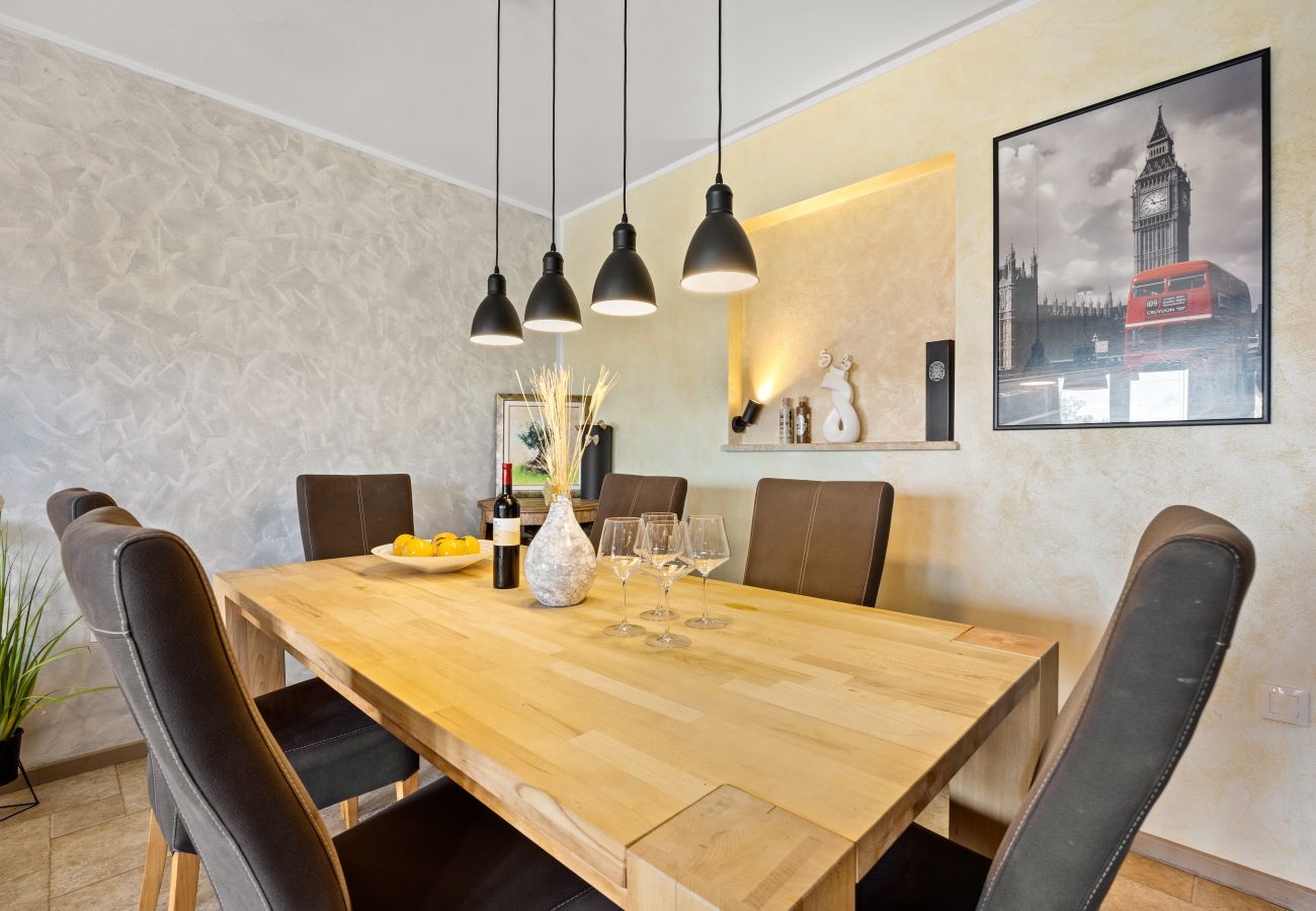 Villa in Jadreški - Villa Tramontana near Pula for 6 persons with 30m2 private pool 