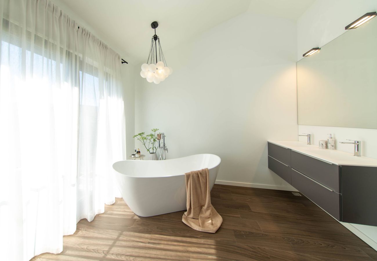 Villa in Kurili - Villa Natura Silente near Rovinj for 8 people with 40 m2 heated pool, sauna & jacuzzi 