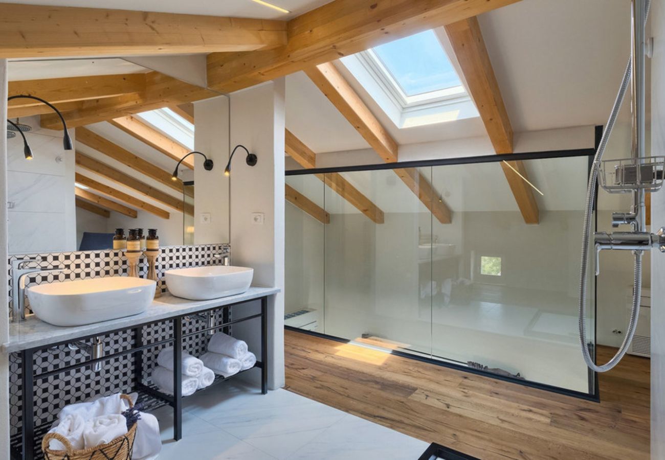 Villa in Kurili - Villa Kurili No14 near Rovinj for 7 persons with 34 m2 private pool & jacuzzi