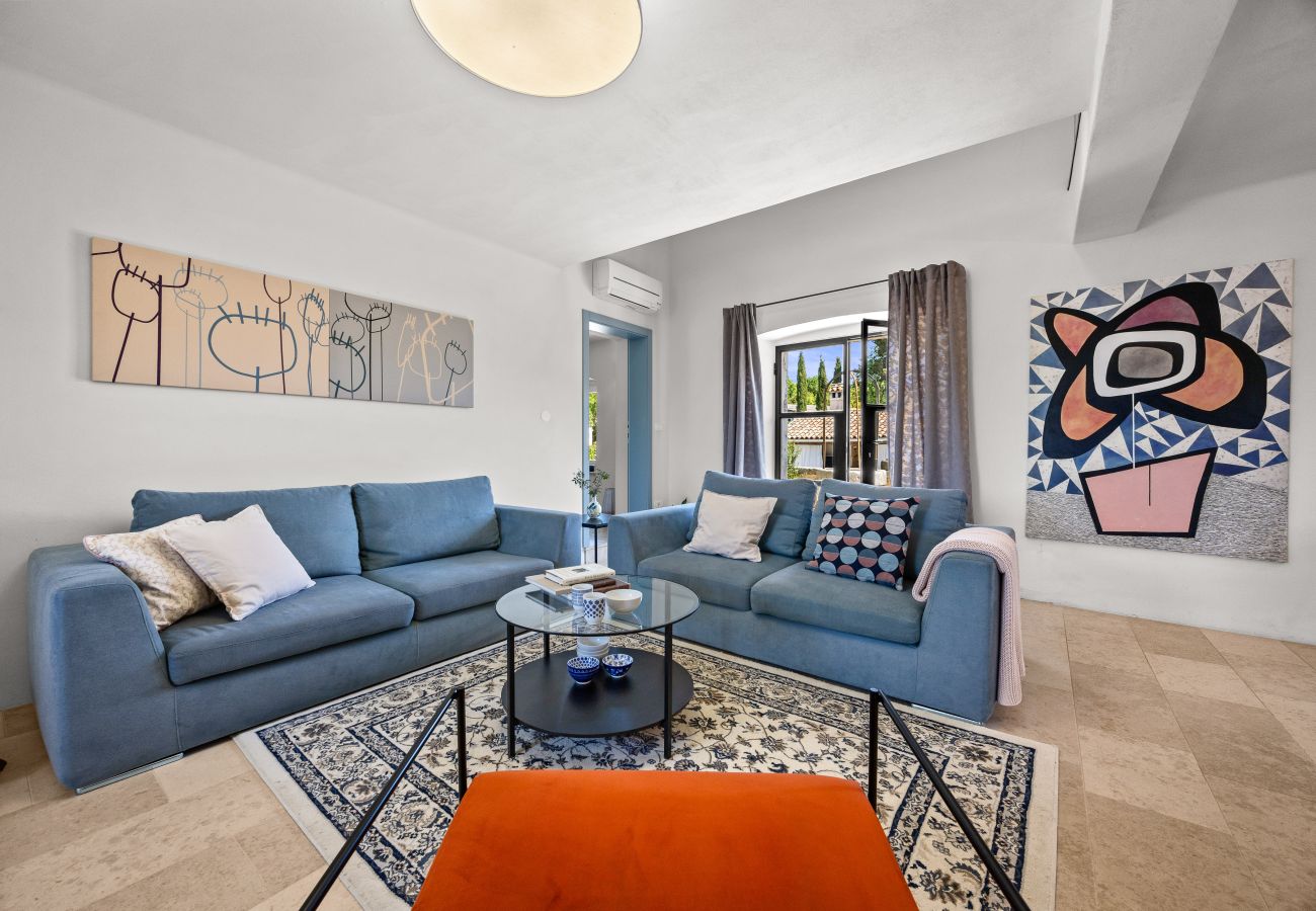 Villa in Kurili - Villa Kurili No14 near Rovinj for 7 persons with 34 m2 private pool & jacuzzi