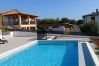 Villa in Pomer - Villa Pergosa near Medulin for 8 persons with 38 m2 pool, sea view - only 200 meters from beach