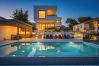 Villa in Pomer - Villa Pergosa near Medulin for 8 persons with 38 m2 pool, sea view - only 200 meters from beach