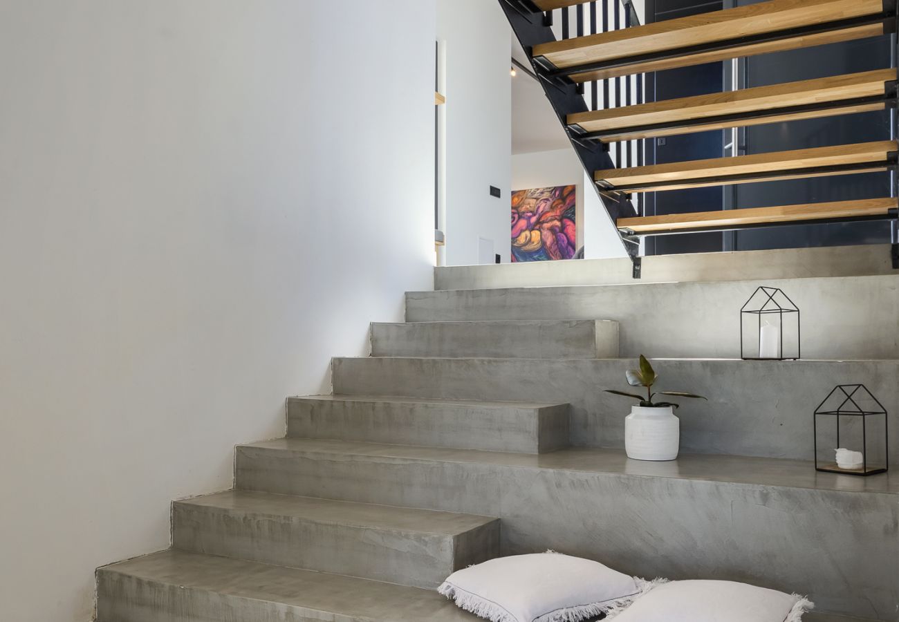 Villa in Brajkovici - Villa Ox in Central Istria for 14 persons with 56 m2 heated pool, kids playground & large garden