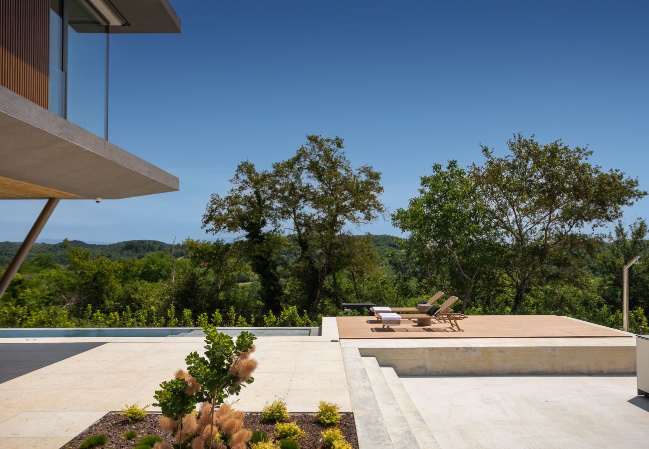 Villa in Brajkovici - Villa bOx in Central Istria for 14 persons with wellness, 54 m2 heated pool, & kids playground