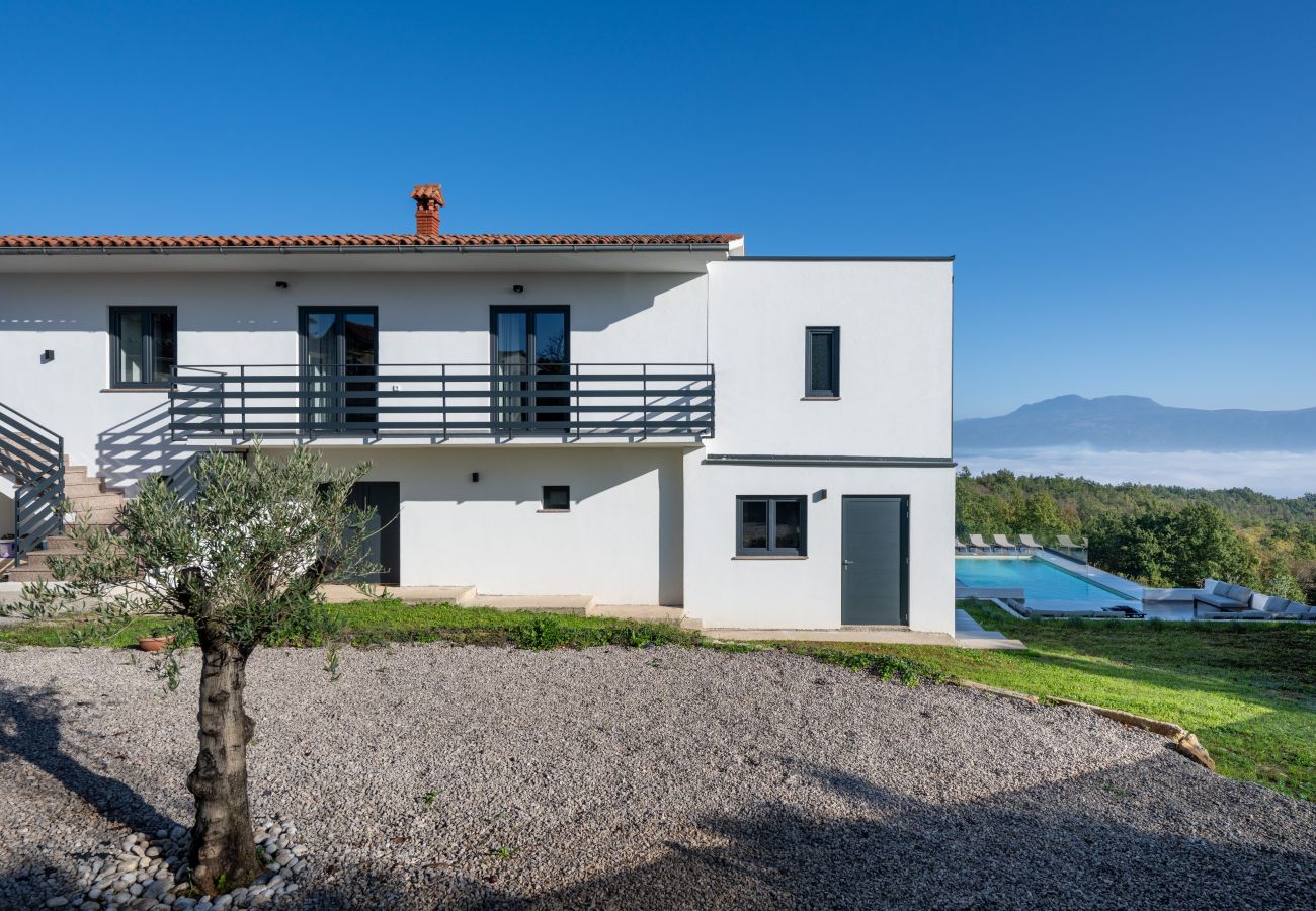 Villa in Sveta Katarina - Villa Nene near Labin - Rabac for 10 persons with 55 m2 pool, wellness area & large garden