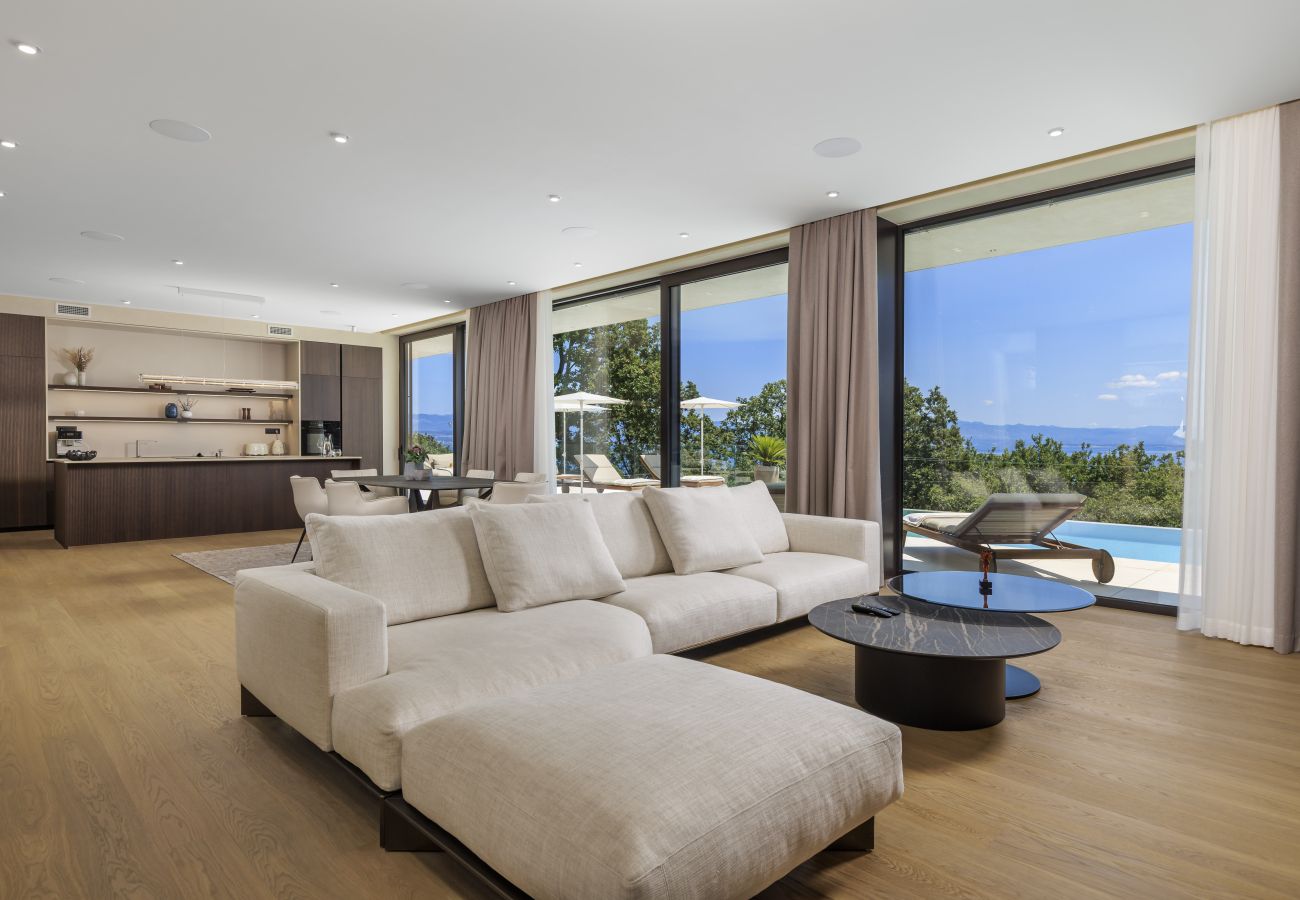 Villa in Mošcenicka Draga - Luxury Villa Ella near Opatija for 6 persons with private 36 m2 heated pool & beautiful sea view