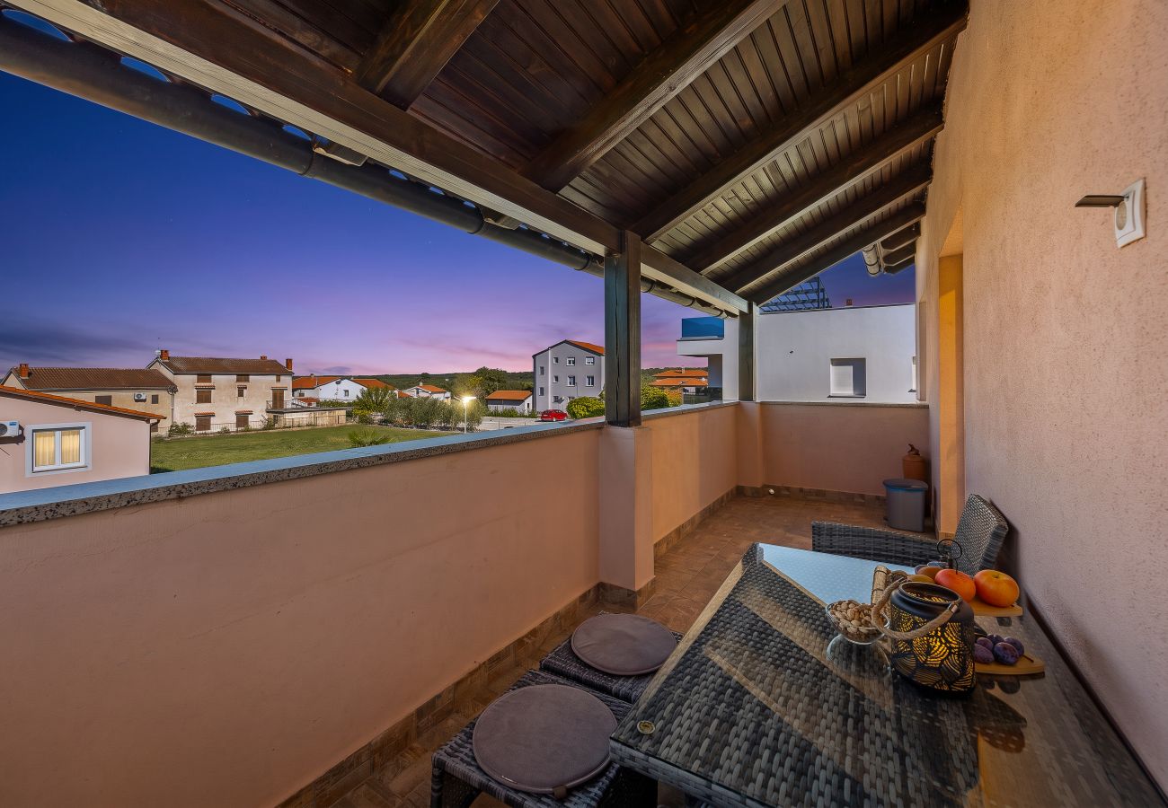 Villa in Peroj - Villa Almare for 10 persons near Fažana with private pool, sea view, kids playground & 900 meters from beach
