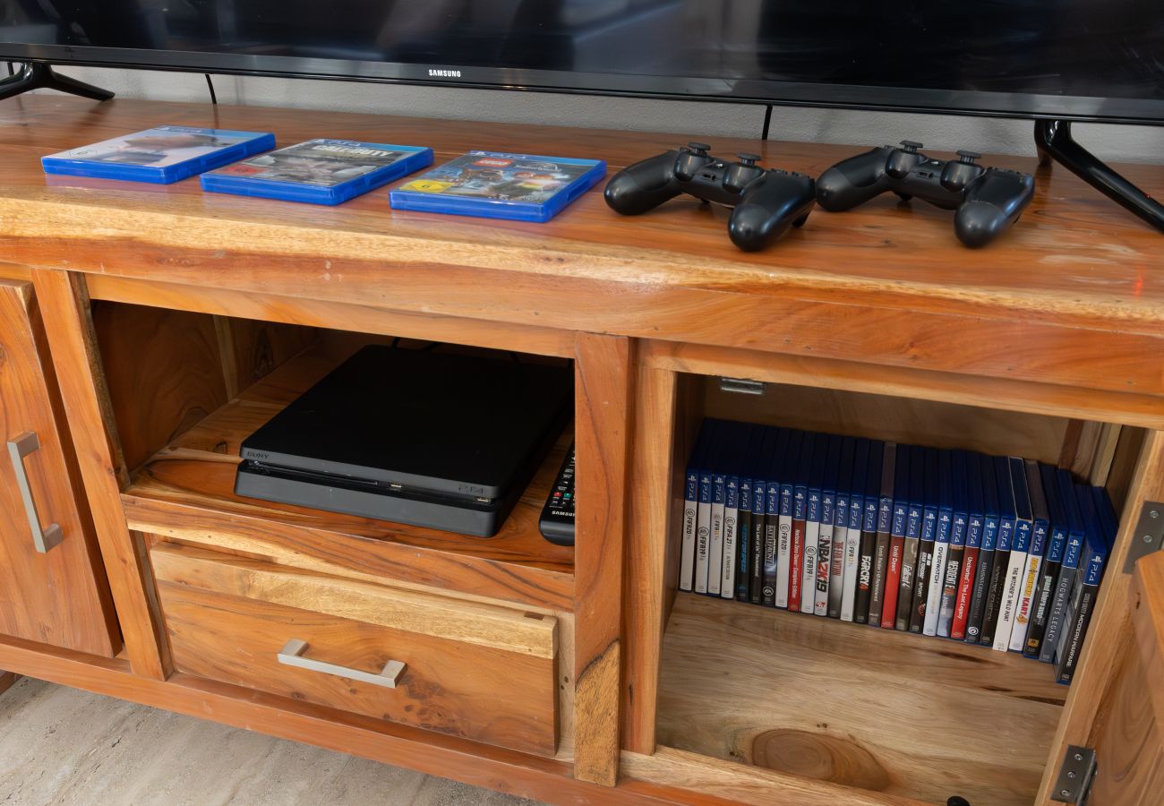 Villa a Sveti Kirin - Villa Cirka in Central Istria for 12+2 persons with a 36 m2 heated pool, gaming & activities for kids and adults