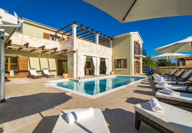 Villa a Sveti Kirin - Villa Rajana for 14 persons with kids playground & pool heating in Central Istria Villa a Sveti Kirin - Villa Rajana for 14 persons with kids playground & pool heating in Central Istria