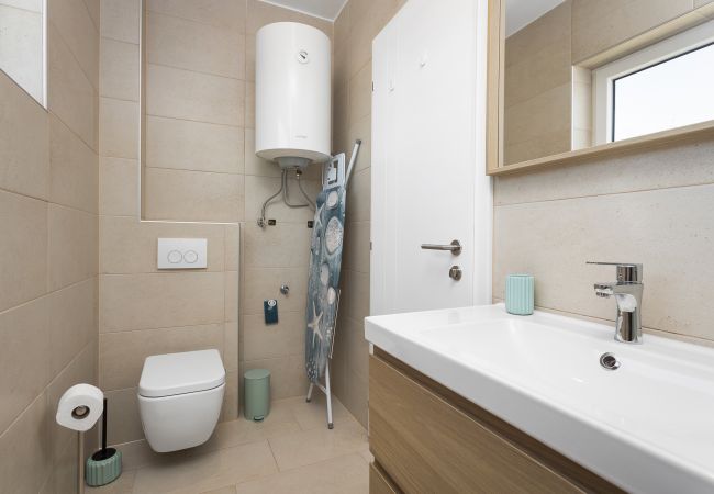 Villa a Vodnjan - Villa Angie in Central Istria for 10 persons with private heated pool & kids playground  Villa a Vodnjan - Villa Angie in Central Istria for 10 persons with private heated pool & kids playground