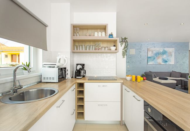 Villa a Vodnjan - Villa Angie in Central Istria for 10 persons with private heated pool & kids playground  Villa a Vodnjan - Villa Angie in Central Istria for 10 persons with private heated pool & kids playground