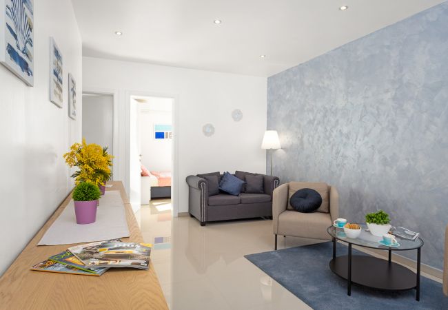 Villa a Vodnjan - Villa Angie in Central Istria for 10 persons with private heated pool & kids playground  Villa a Vodnjan - Villa Angie in Central Istria for 10 persons with private heated pool & kids playground