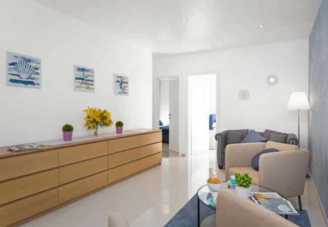 Villa a Vodnjan - Villa Angie in Central Istria for 10 persons with private heated pool & kids playground  Villa a Vodnjan - Villa Angie in Central Istria for 10 persons with private heated pool & kids playground