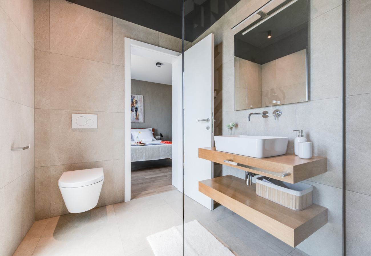 Villa a Vodnjan - Villa Arestea near Pula with sea view, wellness & playground