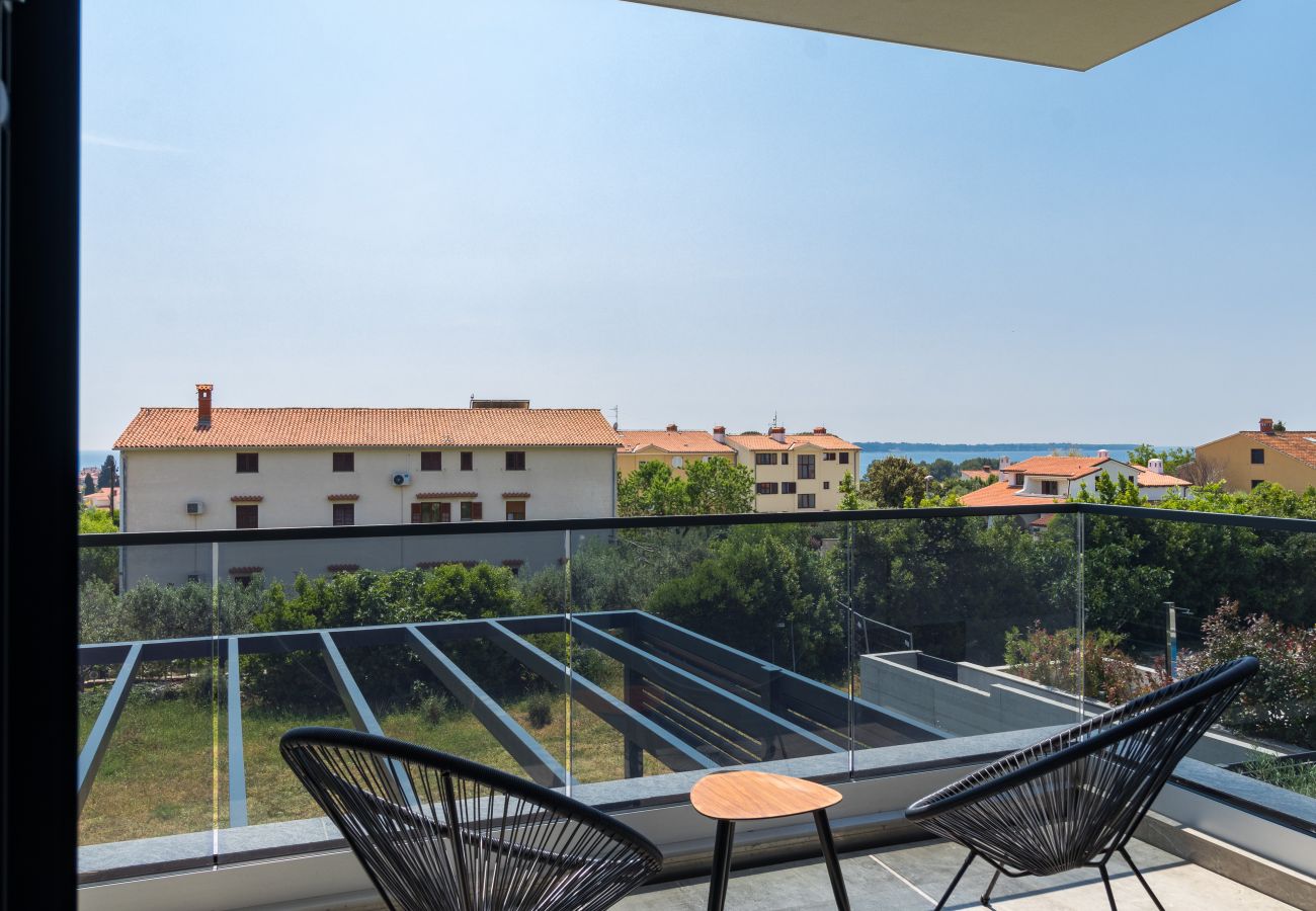 Villa a Fažana - Villa Bellatrix in Fažana with beach front and sea view
