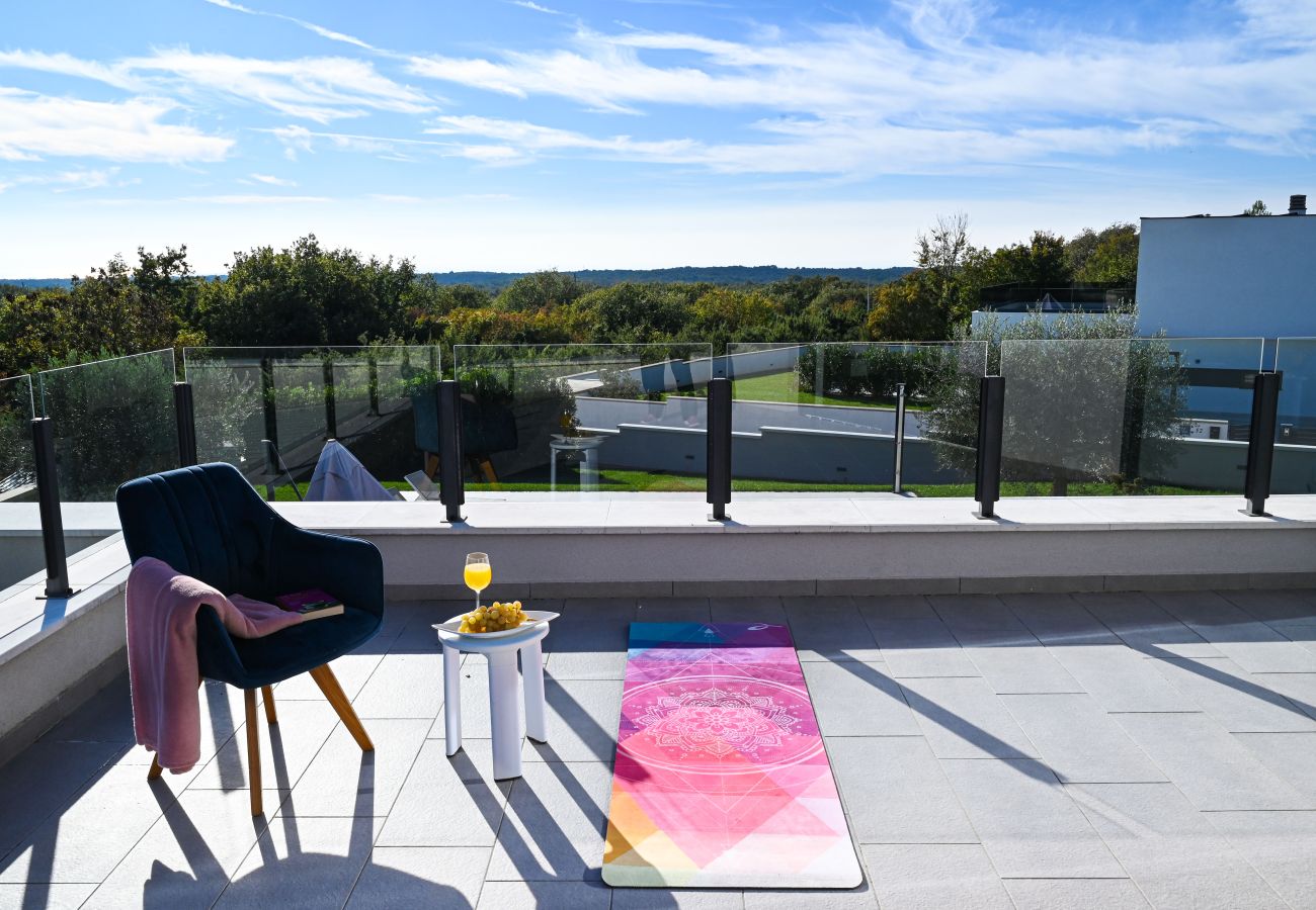 Villa a Juršici - Villa EmMa Istria in Central Istria with sea view, pool heating and underfloor heating