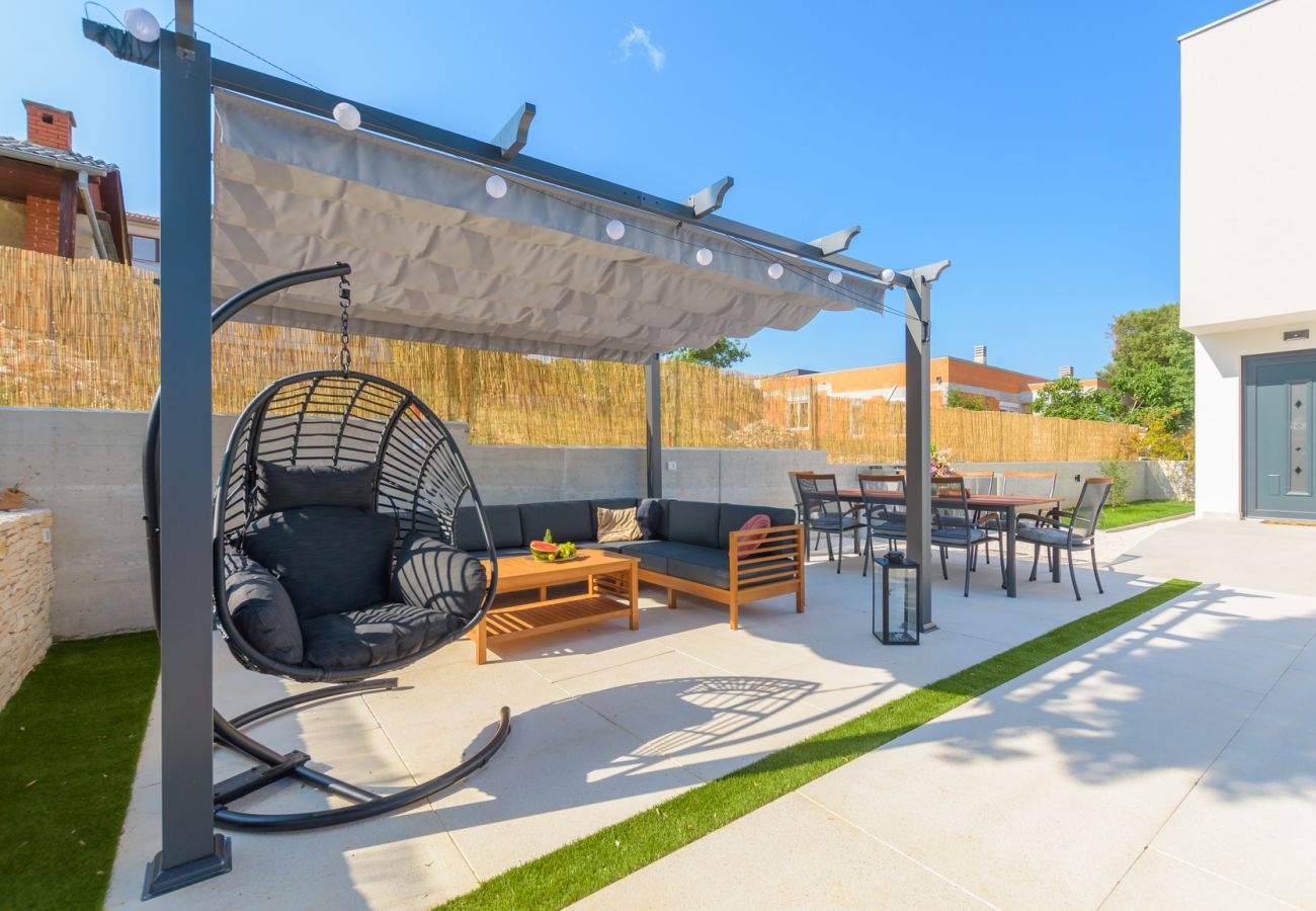 Villa a Vintijan - Villa Hana near Pula with private 32 m2 pool & only 2 km from the beach