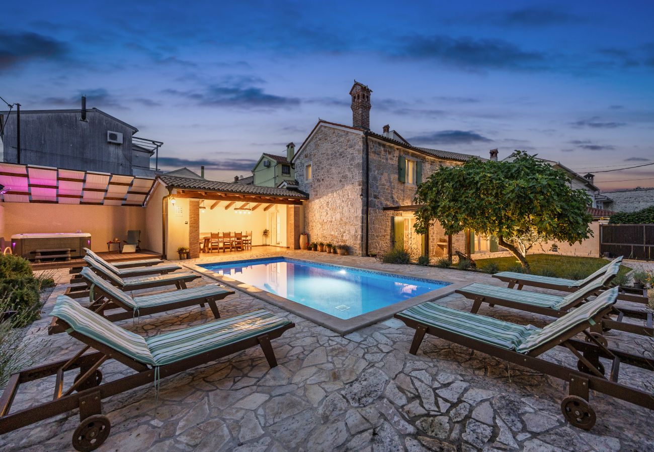 Villa a Peruški - Villa Katja near Pula with whirlpool only 3 km from the beach