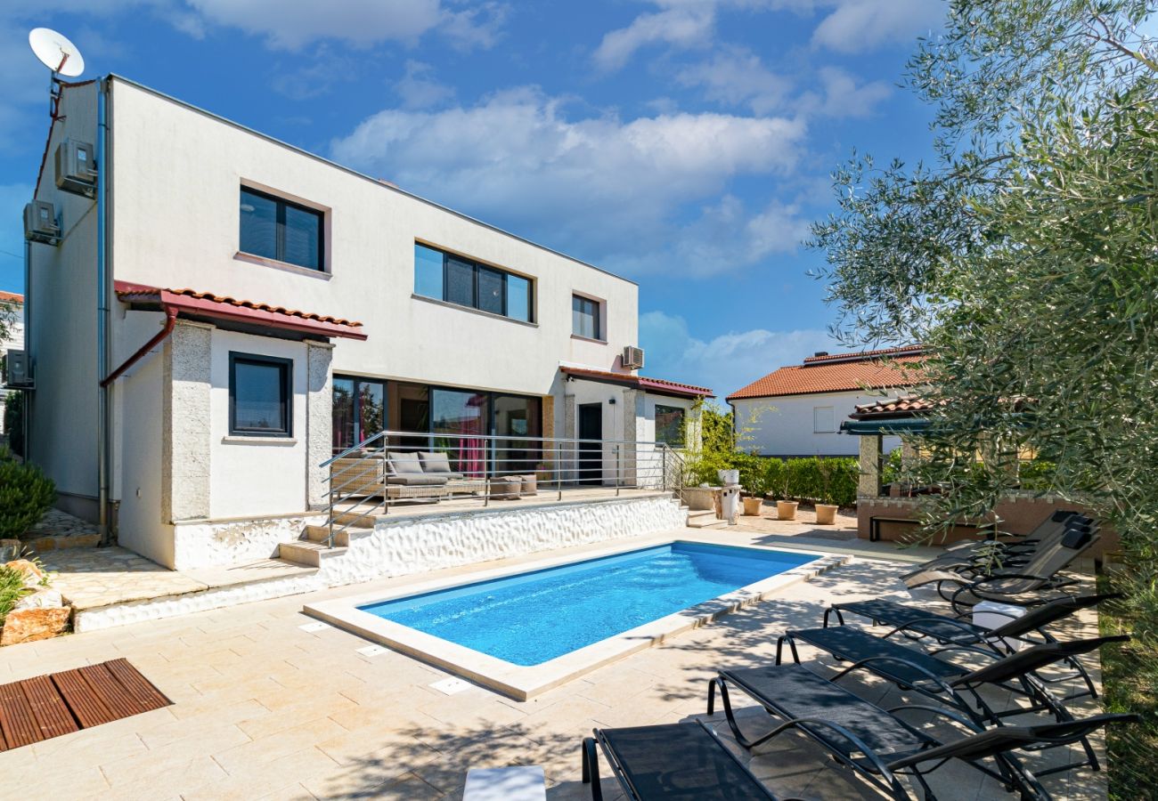 Villa a Šegotici - Villa Lelaina near Pula with private Pool and 3 km from the beach - pet friendly