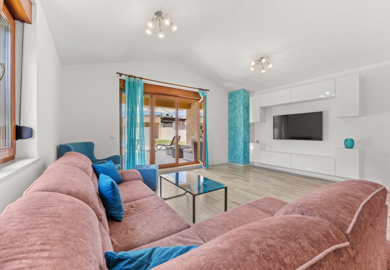 Villa a Ližnjan - Villa Markulin near Medulin for 8 people only 2km from the beach - pet friendly