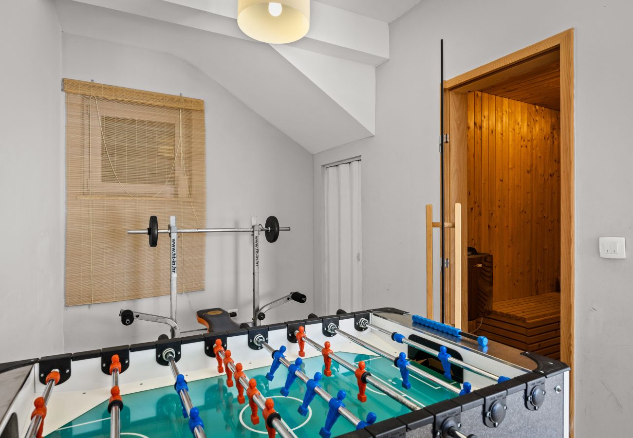 Villa a Mužini - Villa Martha in Central Istria with private pool - wellness / table tennis for 12 persons