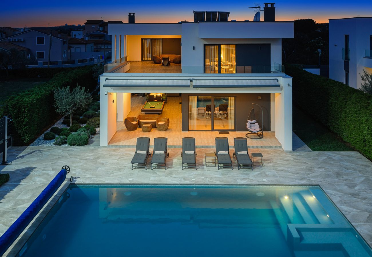 Villa a Pula - Villa Ula in Pula with heated pool, sauna & private tennis court