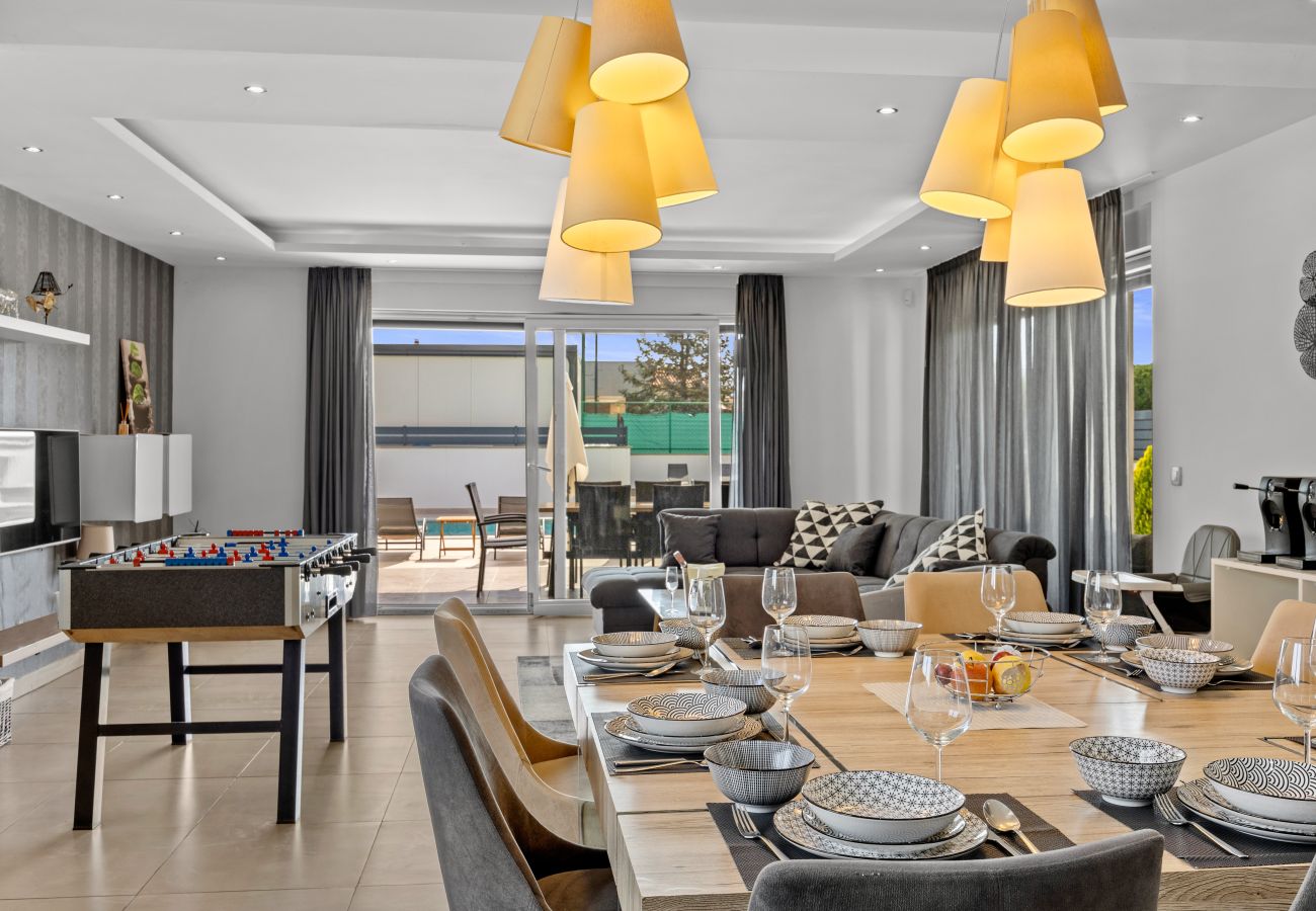 Villa a Pula - Villa Una in Pula with heated pool, whirlpool & private tennis court