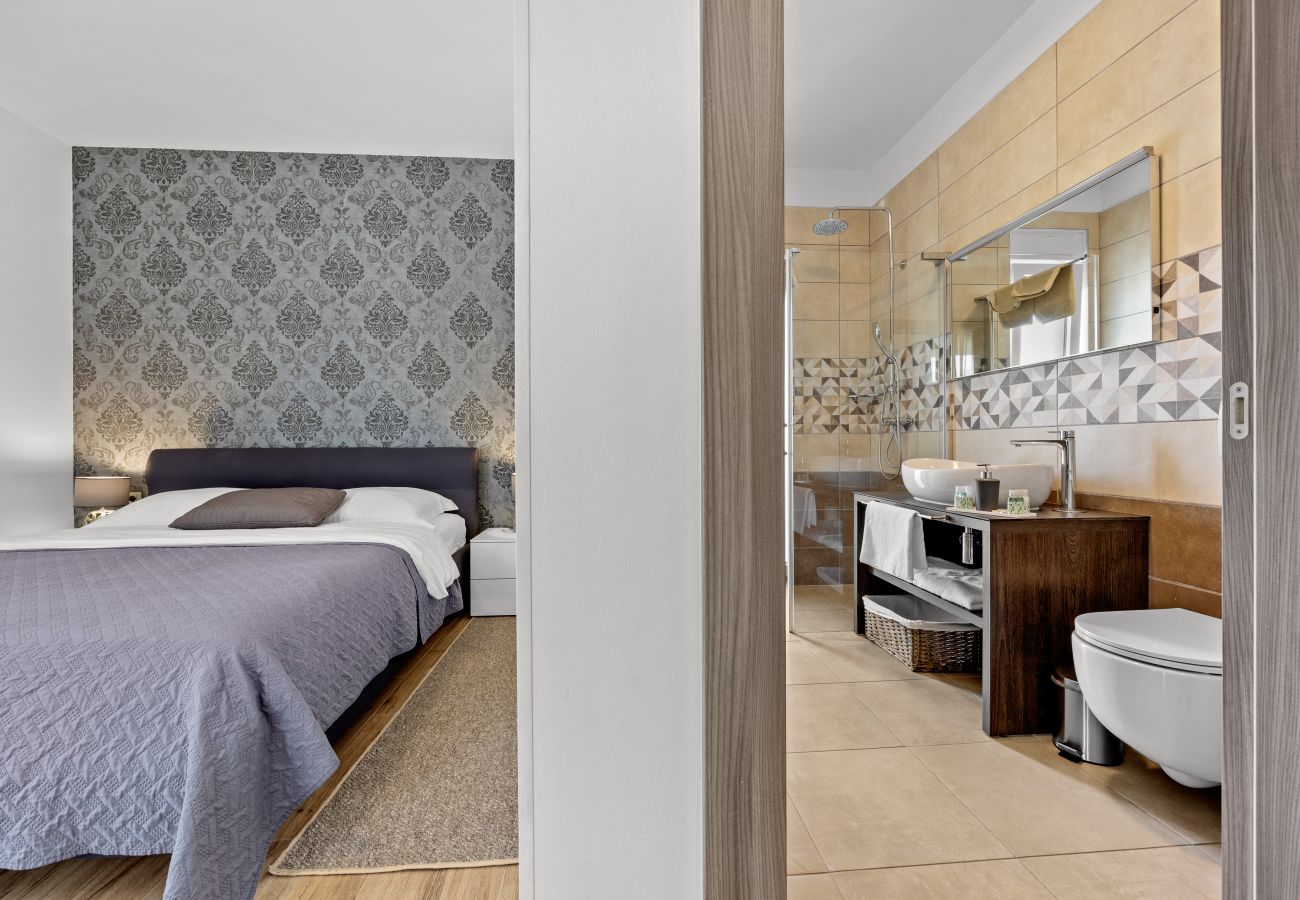 Villa a Pula - Villa Una in Pula with heated pool, whirlpool & private tennis court