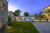 Villa a Banki - Villa Hisina near Poreč for 6 people with private swimming pool 