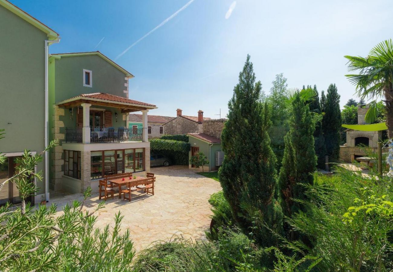 Villa a Marcana - Casa Menta near Pula for 10 persons - private villa for families & friends with wellness and pool heating