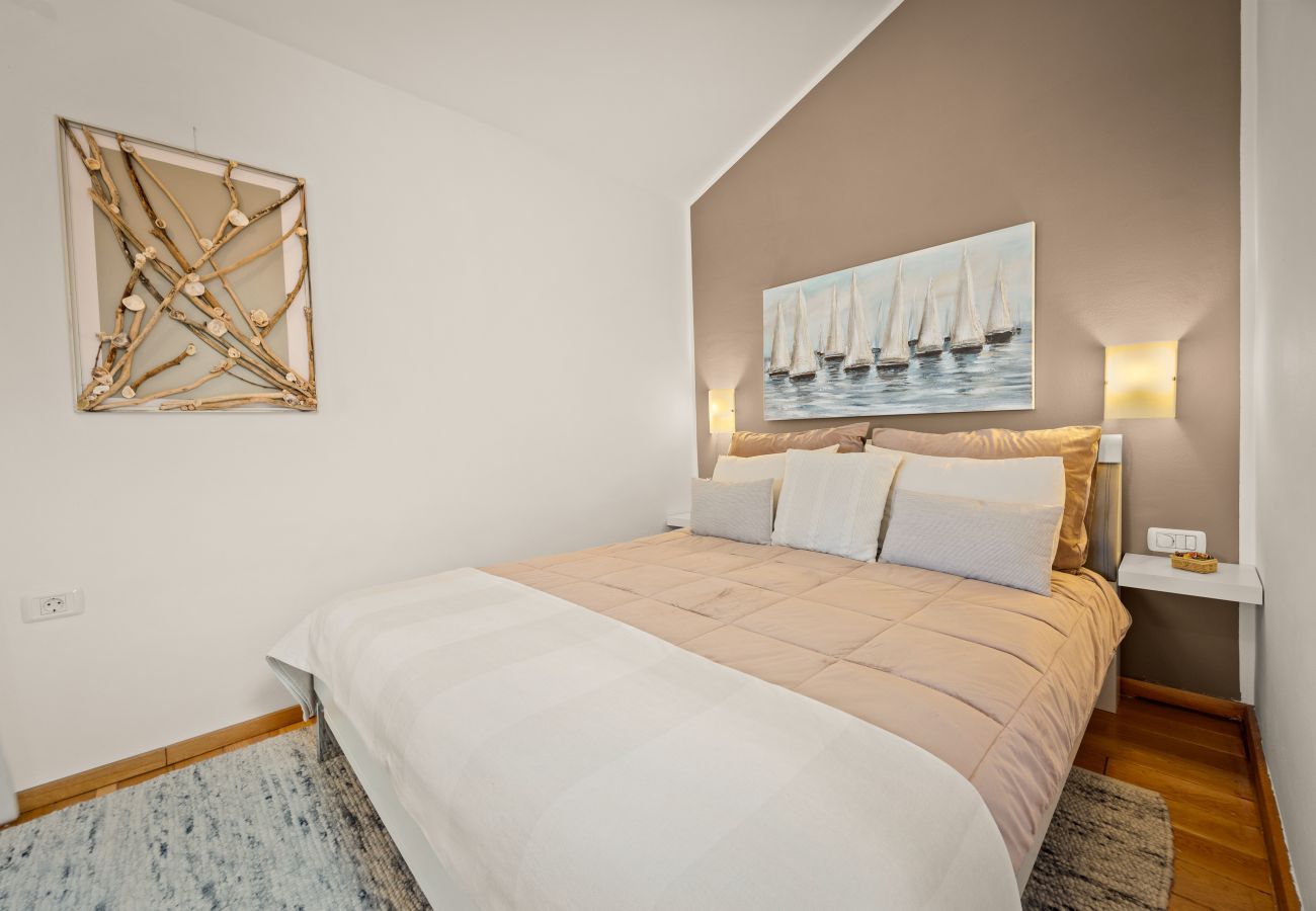 Villa a Marcana - Casa Menta near Pula for 10 persons - private villa for families & friends with wellness