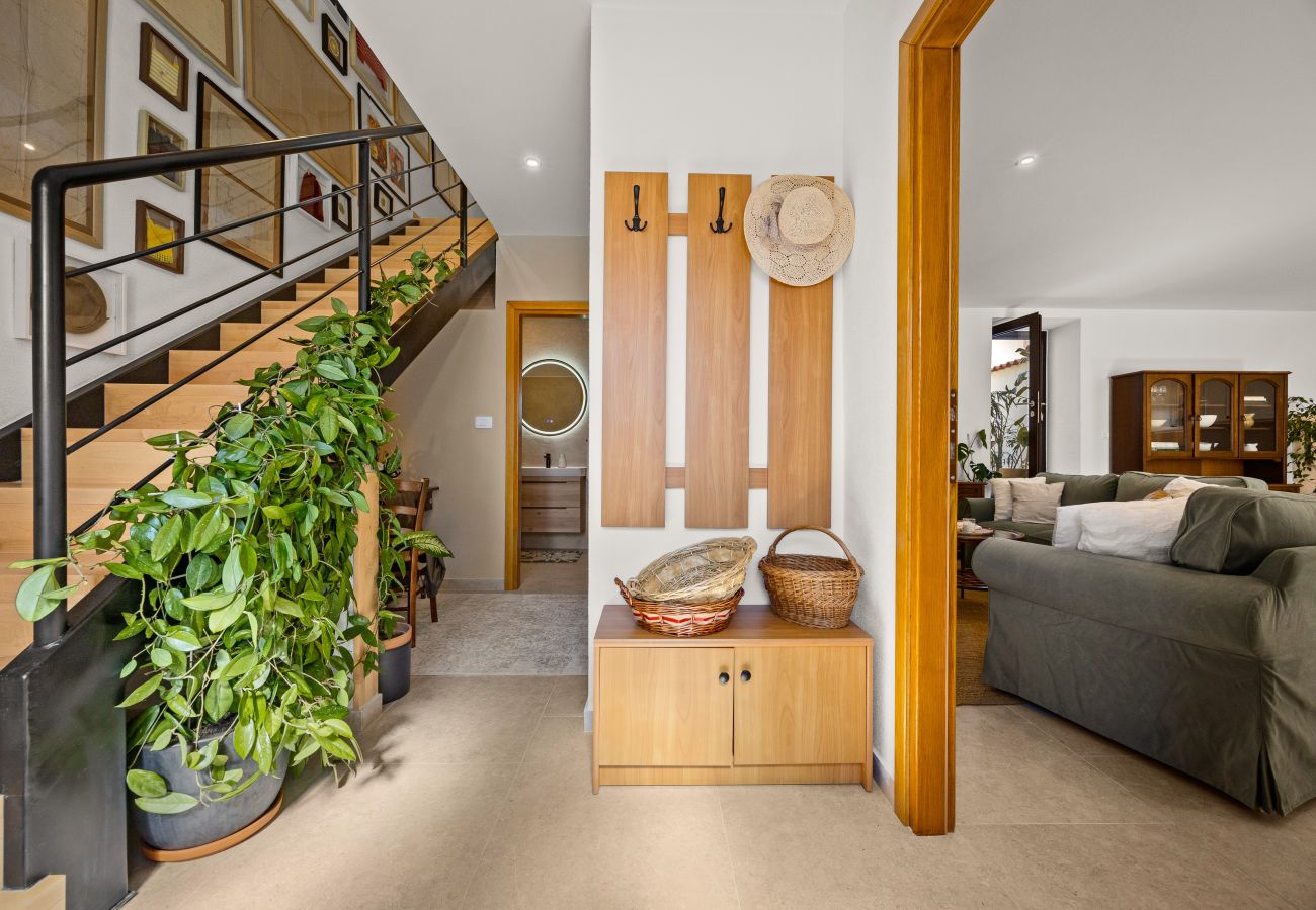 Villa a Marcana - Casa Menta near Pula for 10 persons - private villa for families & friends with wellness