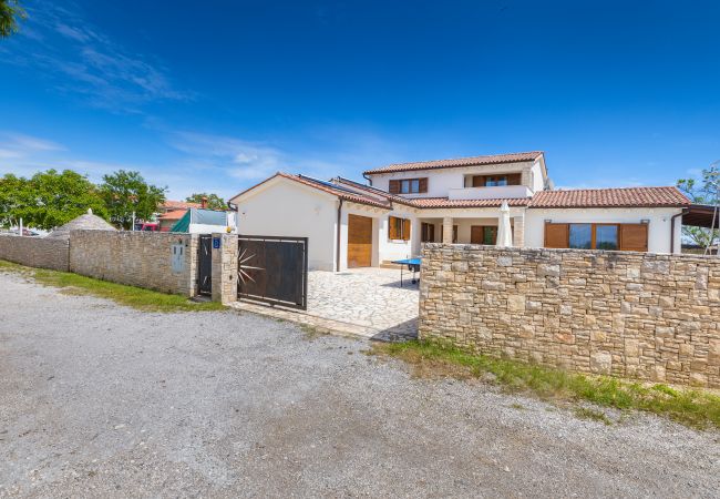 Villa a Sveti Kirin - Villa Tea in Central Istria with private pool for 10 persons  Villa a Sveti Kirin - Villa Tea in Central Istria with private pool for 10 persons