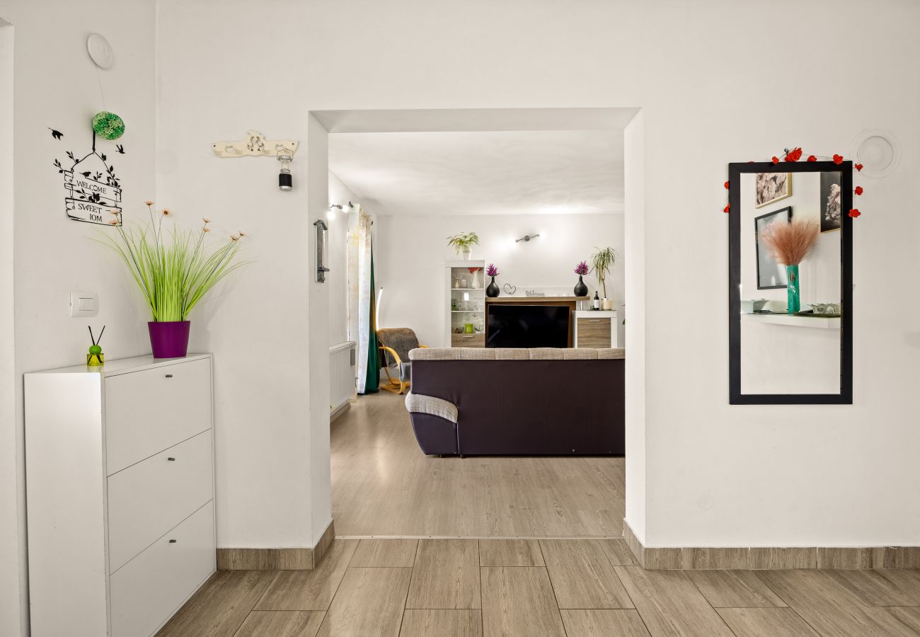 Villa a Oprtalj - Casa Sara and Sasha near Motovun with private pool - pet friendly truffle paradise