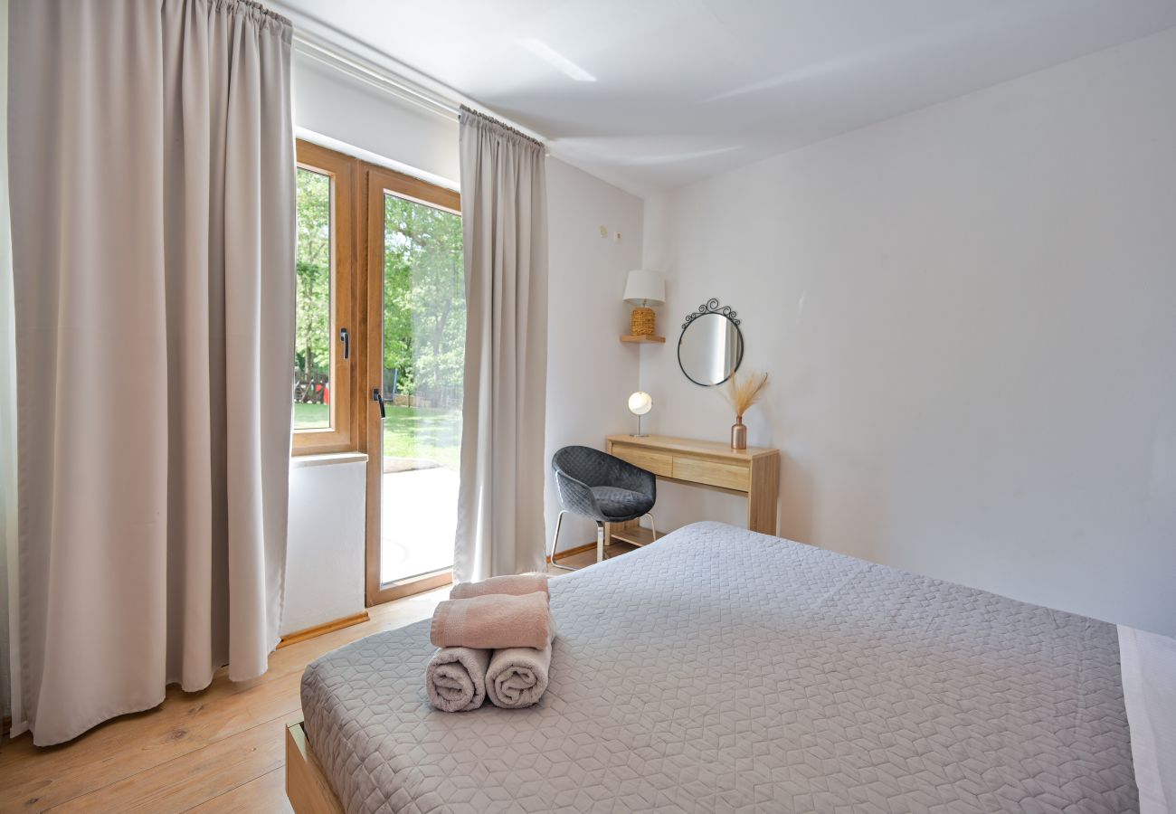 Villa a Svetvincenat - Villa Ferlini in Central Istria with private 10000 m2 garden, wellness & family activities on plot